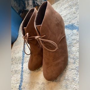 Sally 5 Suede Wedges